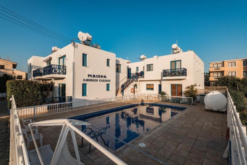 Central Gem - 10 Min Walk To The Sea, Harbor And Mall Apartment Пафос Екстериор снимка